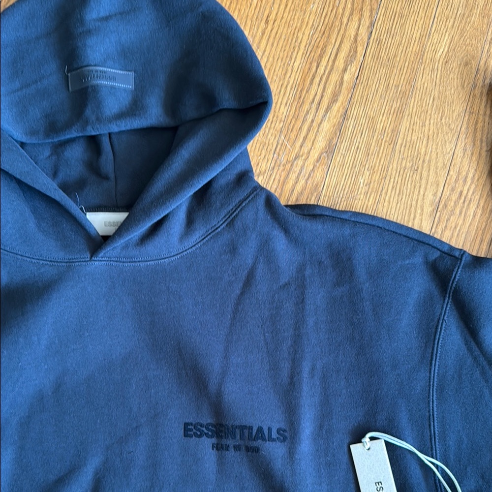 Essentials FOG hoodie, NWT - Picture 1 of 6